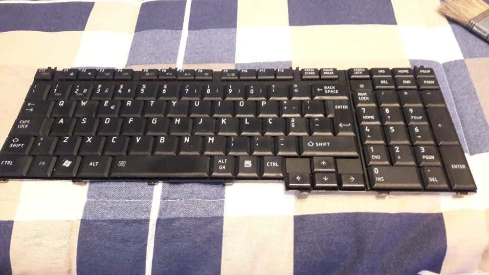 Toshiba Tecra A11-110- Peças