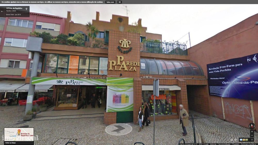 Garagem/Parqueamento nas Galerias Parede Plaza, centro da Parede