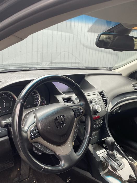 Продам Honda Accord 8 Advance
