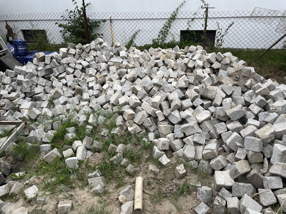 Kostka granitowa 170zl/tona