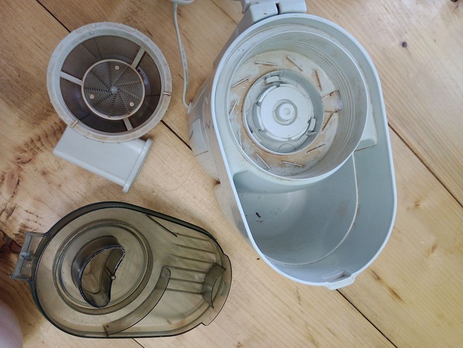 Соковижималка електрична