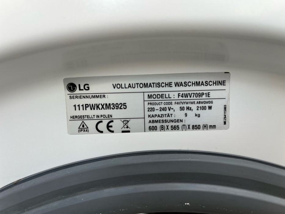 Пральна машина F4WV709P1E
