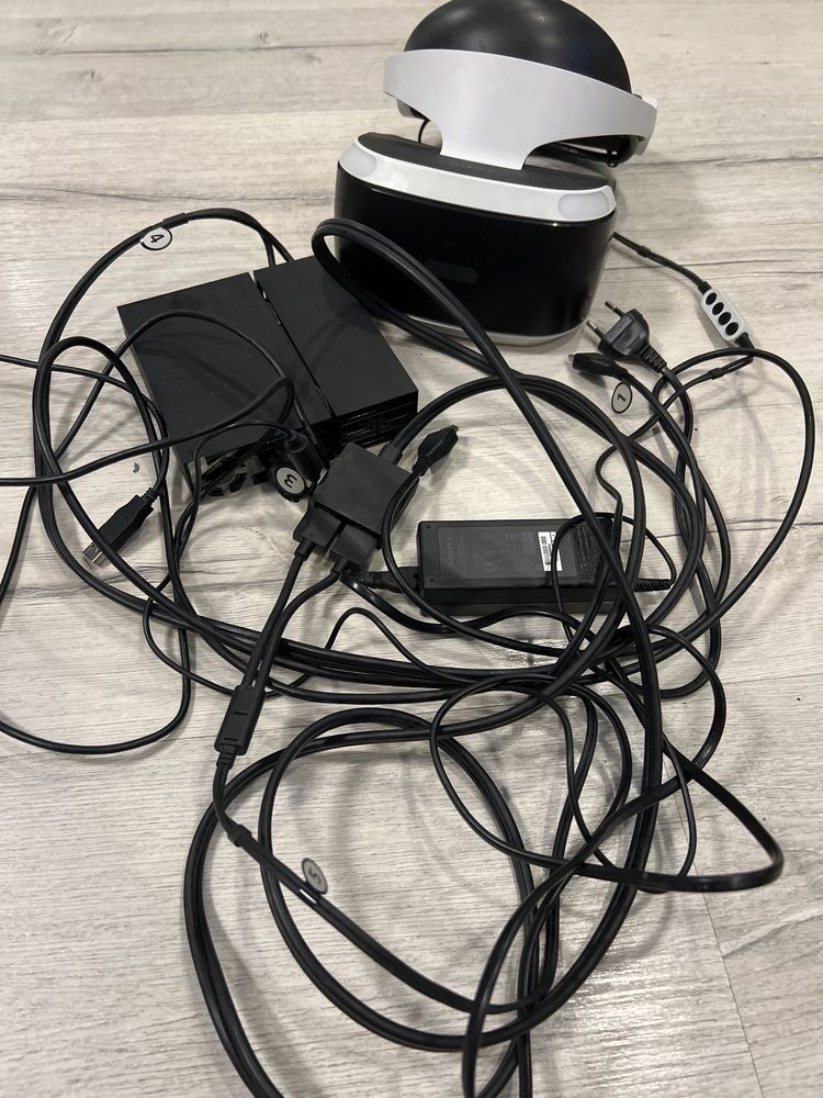 Шлем виртуальной реальности  Playstation VR + 2 move