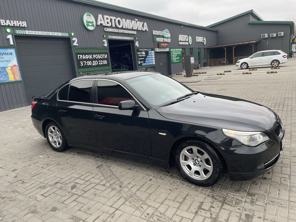 Продам БМВ 523і 2007 рік випуску