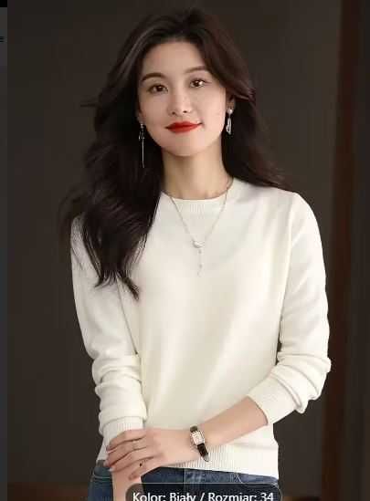 Nowy, damski cieńszy , niegryzacy miękki sweterek 100 % wełna R M