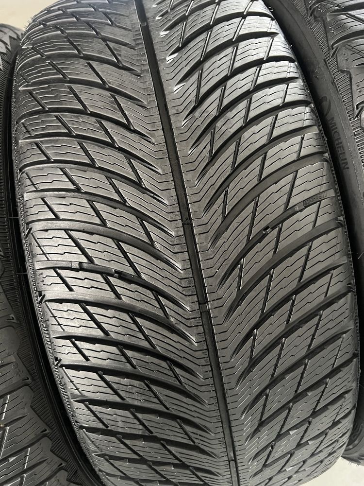 235/40/18 R18 Michelin Pilot Alpin 5 4шт зима