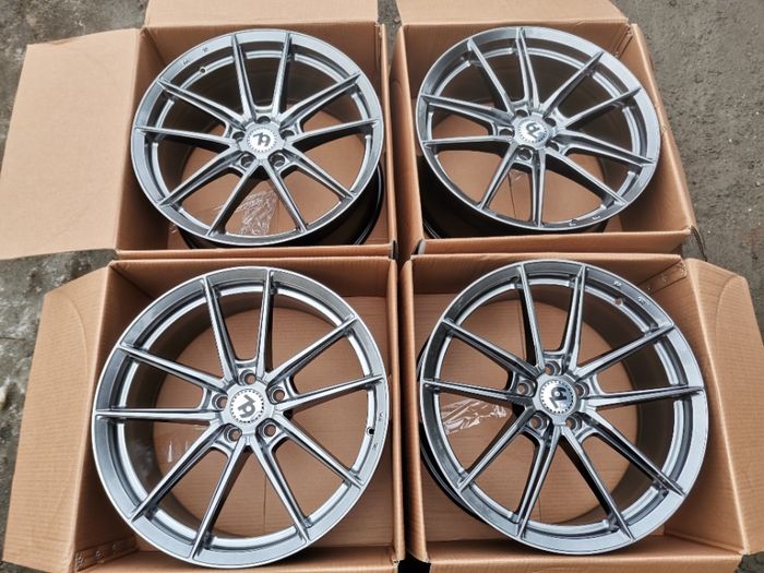 Alufelgi 5x120 18 ET35 BMW E46 E90 F10 F30 F32 X1 X3 Insignia VW T5