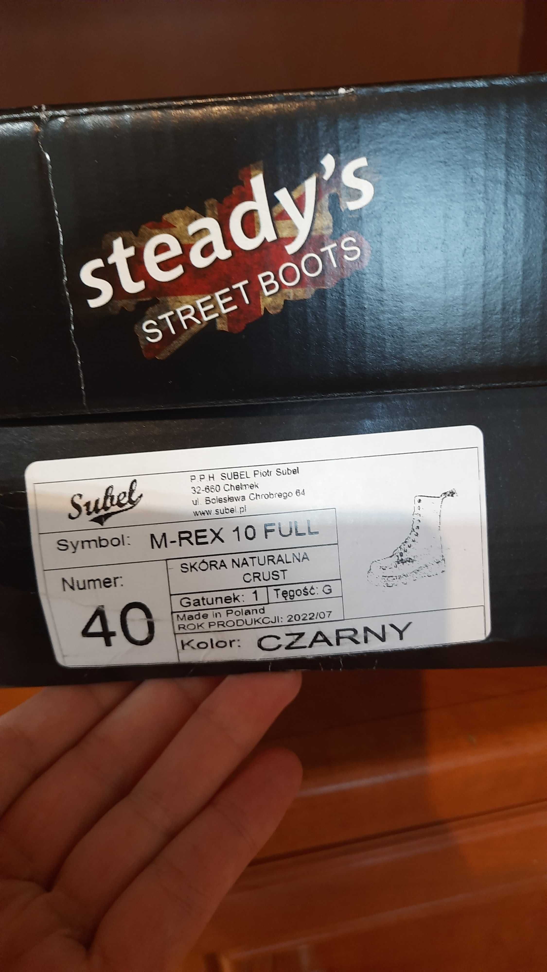 Glany Steady's 10 dziurek czarne/Crust roz 40/41