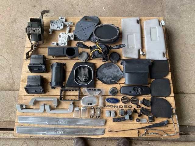 Peças Ford Mondeo MK3, ABS, Interruptor de piscas e linpa vidros|USADO