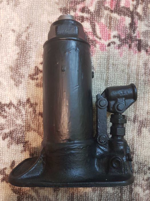 Домкрат ШААЗ 5Т советский