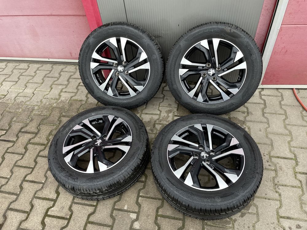 Oryginalne kola peugeot 2008 II 17 cali 4x108 opony 215/60/17