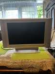 Telewizor Philips 17 cali panoramiczny - sprawny