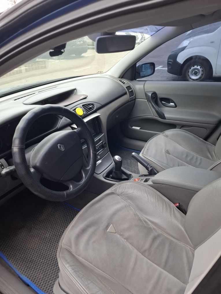 Продам Reno Laguna 2 2002 1.8 88kw