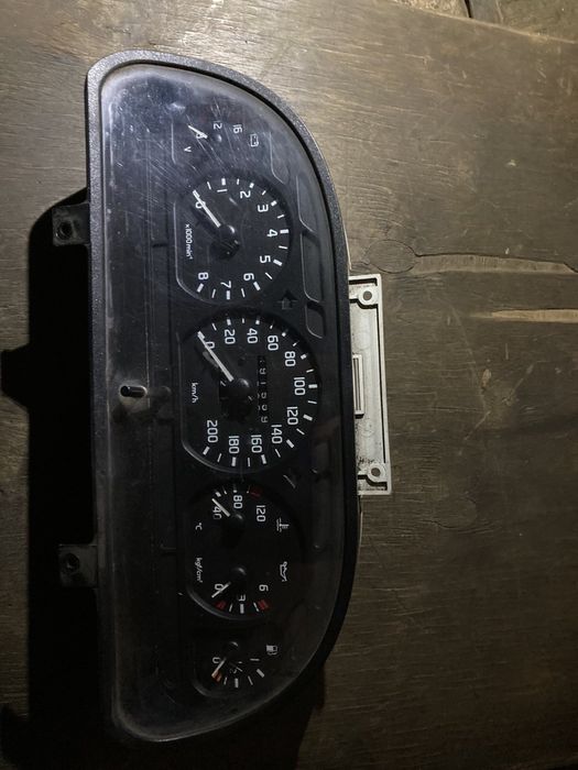 Приборна панель Волга/Газель/ 31105/3110/Газель Соболь