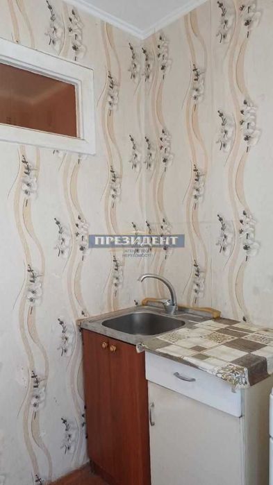 продам 2 комн Заболотного  24 999 у.е