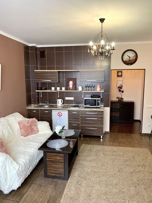 1кім.,новобудова,5 кутів(госпіталь,Голівуд,парк)