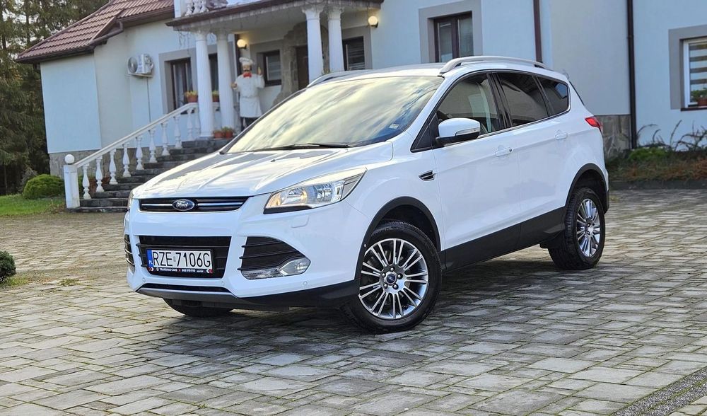 Ford Kuga 2.0 TDCi 150KM / 4x4 / Asystent / Grzane Fotele / Piękna / Zobacz!