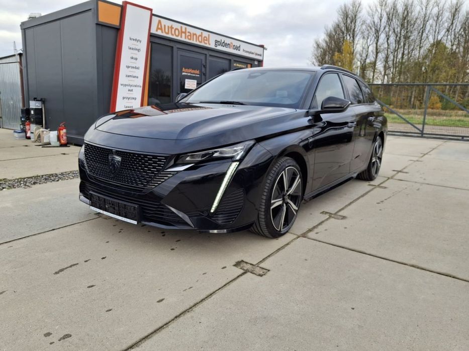 Peugeot 308 1,5 hdi 130KM GT line full alcantara kamery elektryka navi opłacony