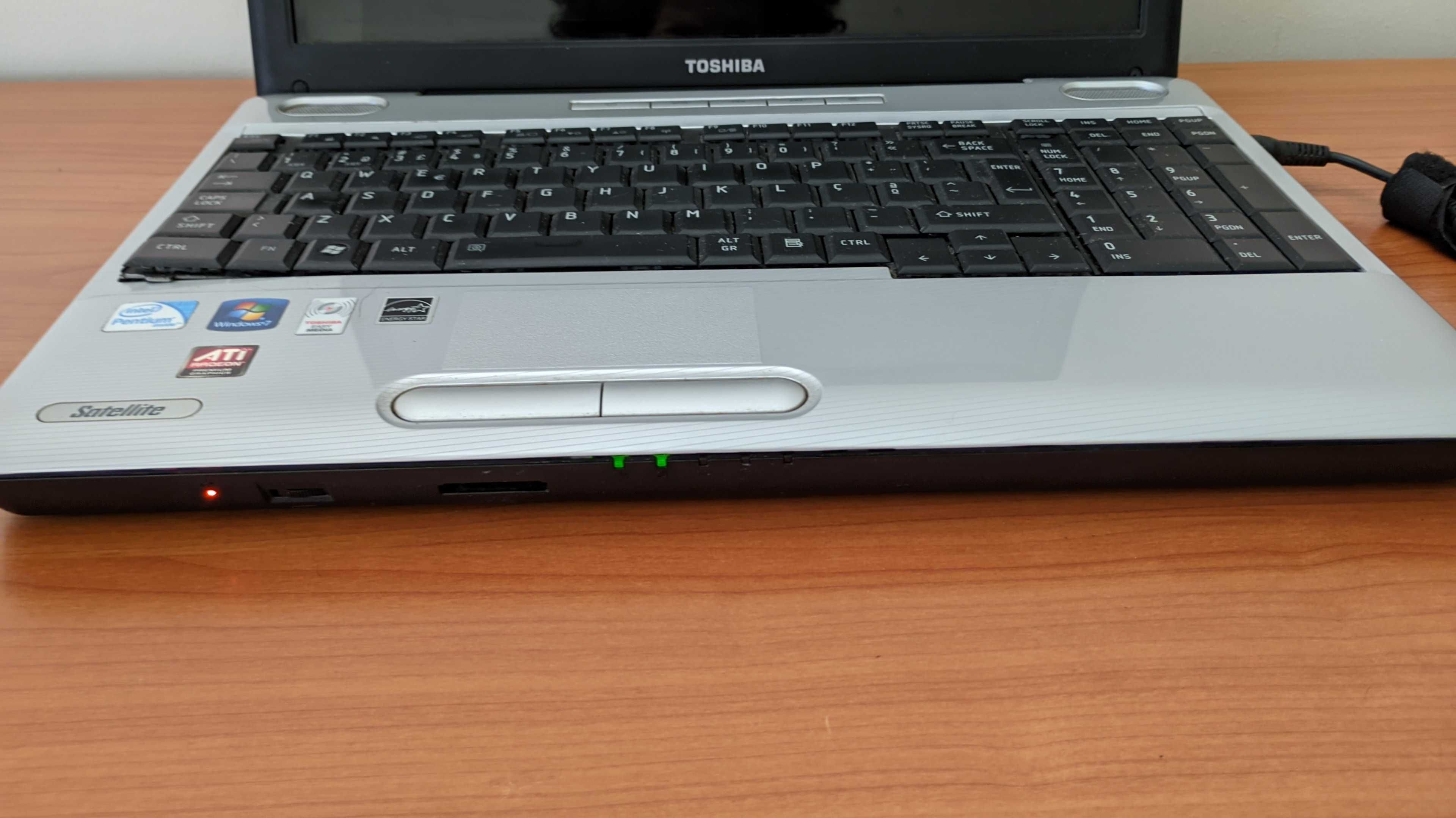 Toshiba L500 para Peças (Placa gráfica AVARIADA)