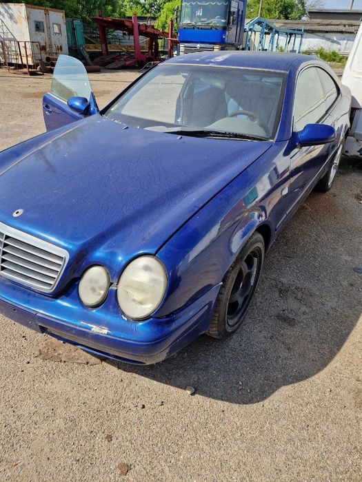 Mercedes clk w208