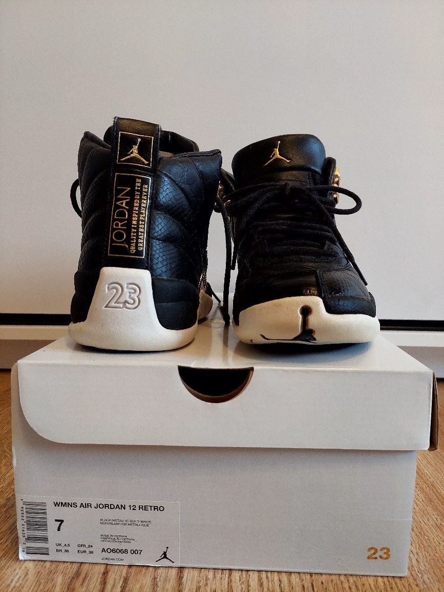 Air Jordan 12 Retro