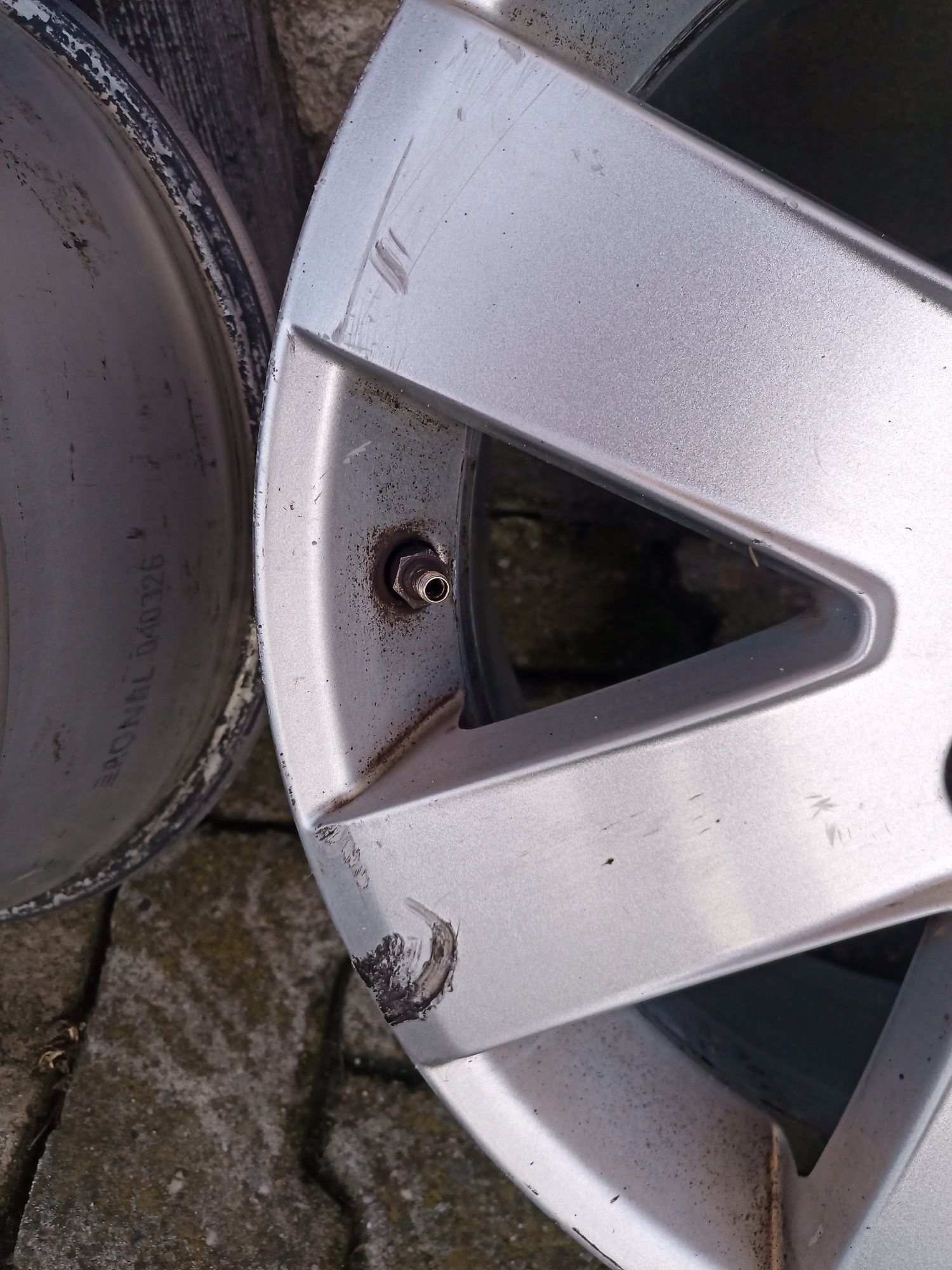 Felgi aluminiowe 16" Ford