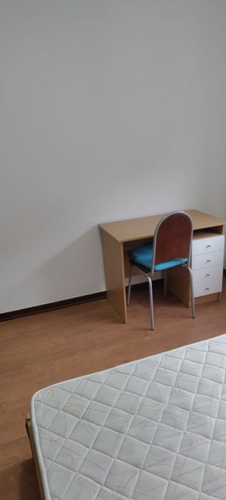 Arrenda-se apartamento T4 Mobilado no Centro Oliveira do Hospital
