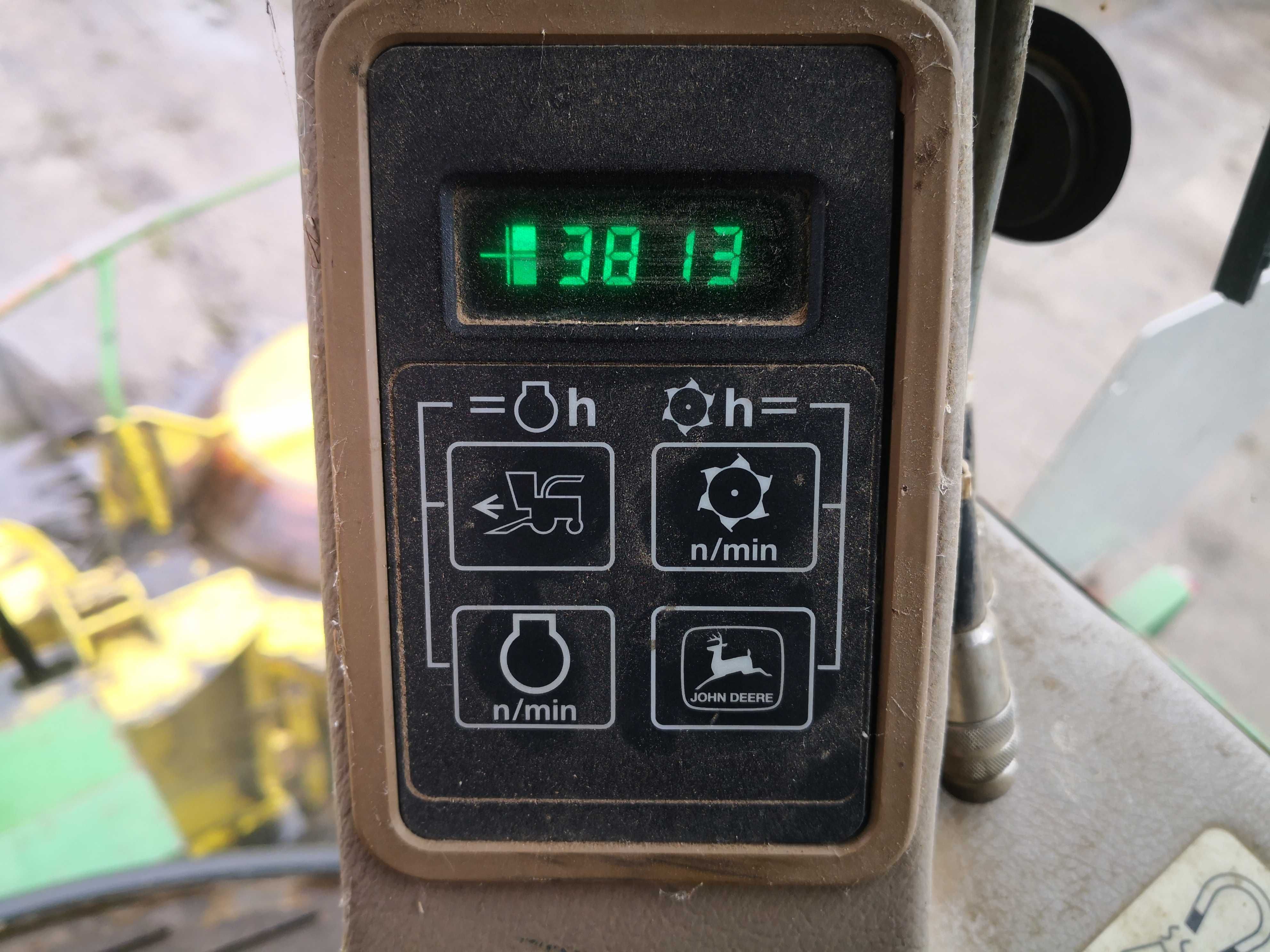 Sieczkarnia samojezdna John Deere 6710 z roku 1994r. sprzedam