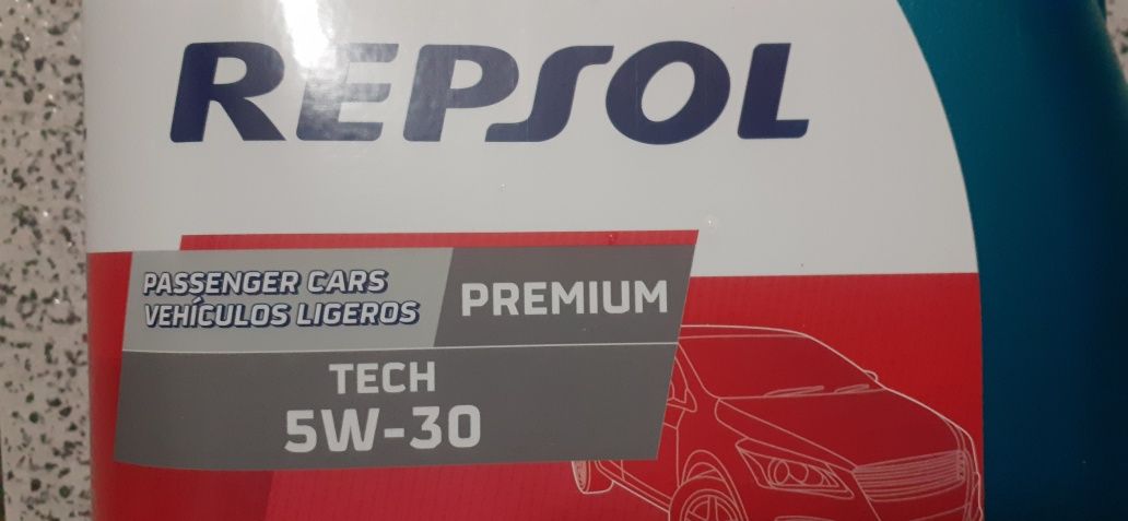 Óleo  5w30 Repsol