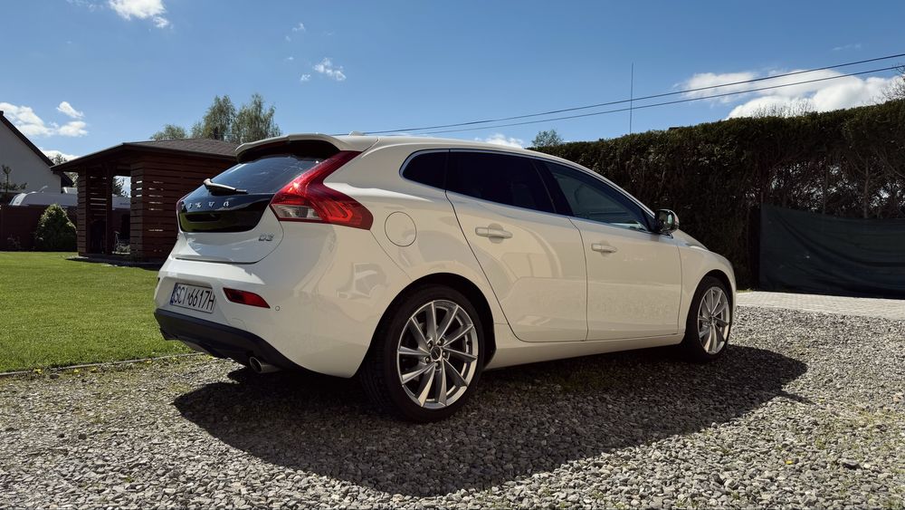 VOLVO V40 D3 150KM 5cyl
