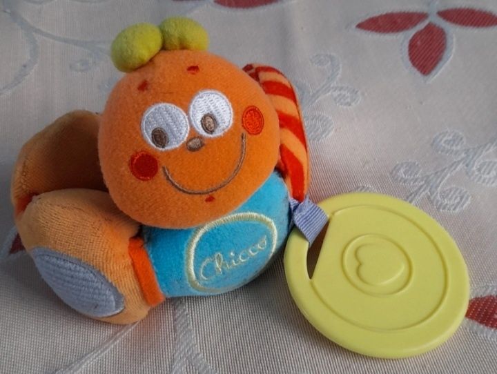 Peluche de pulso de bebé da Chicco