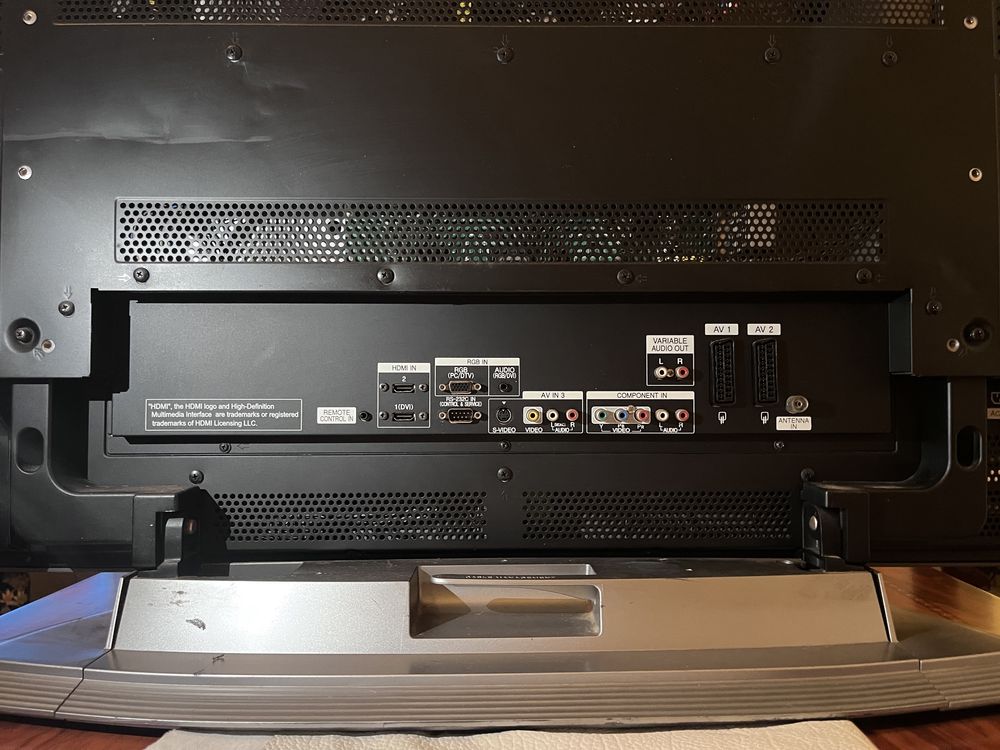 TV LG 42’ estado impecavel