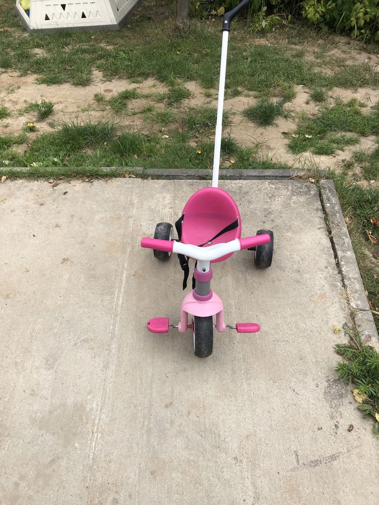 Rowerek trzykołowy dla dziewczynki SMOBY