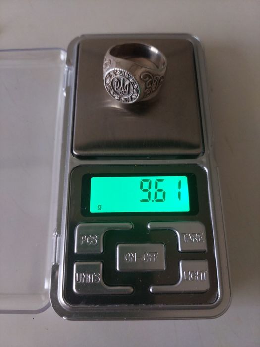 (9,6гр) Серебряное кольцо, печатка.