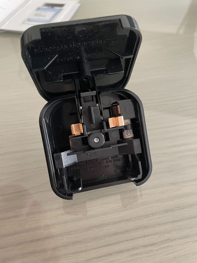 Wtyczka, przejściówka, adapter UK na eurowtyczkę (CEE 7 - BS1363-5)