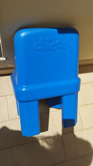 Cadeira Chicco criança pequena em bom estado