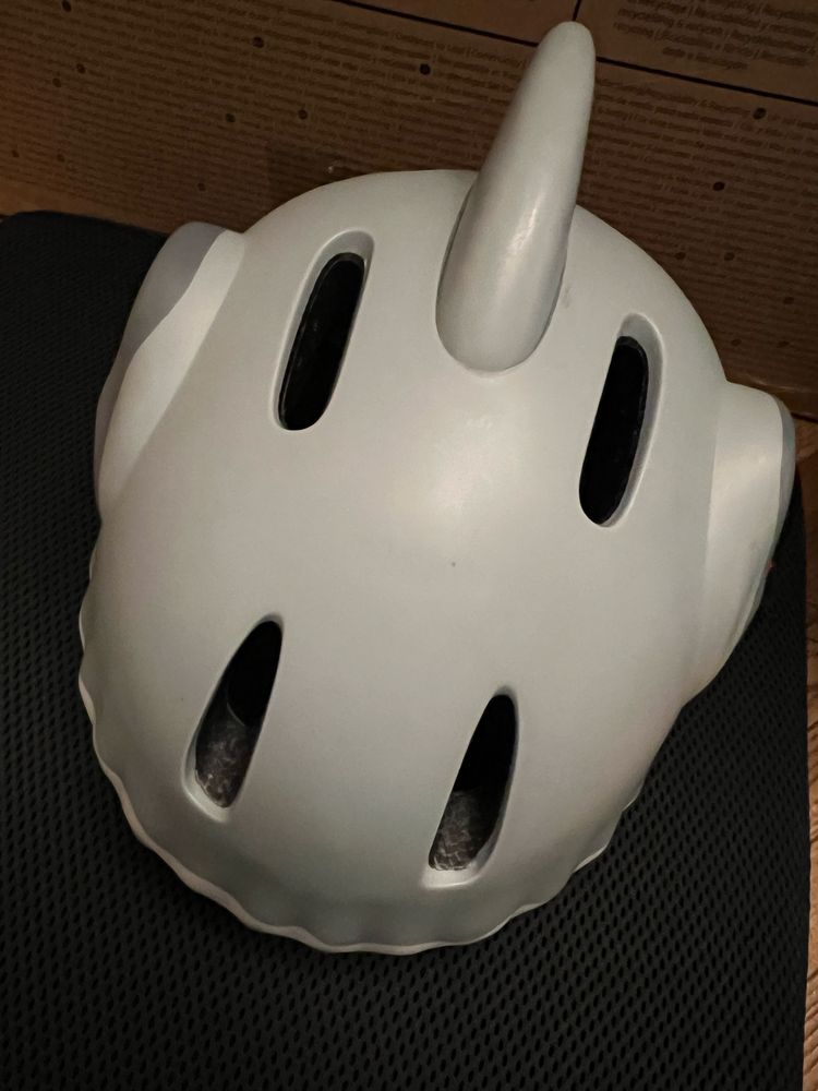 Kask dziecięcy crazy safety rekin white shark cs6