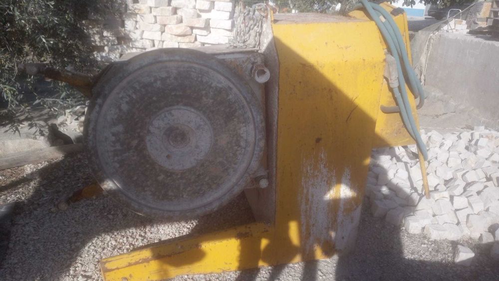 Maquina de corte fio diamantado