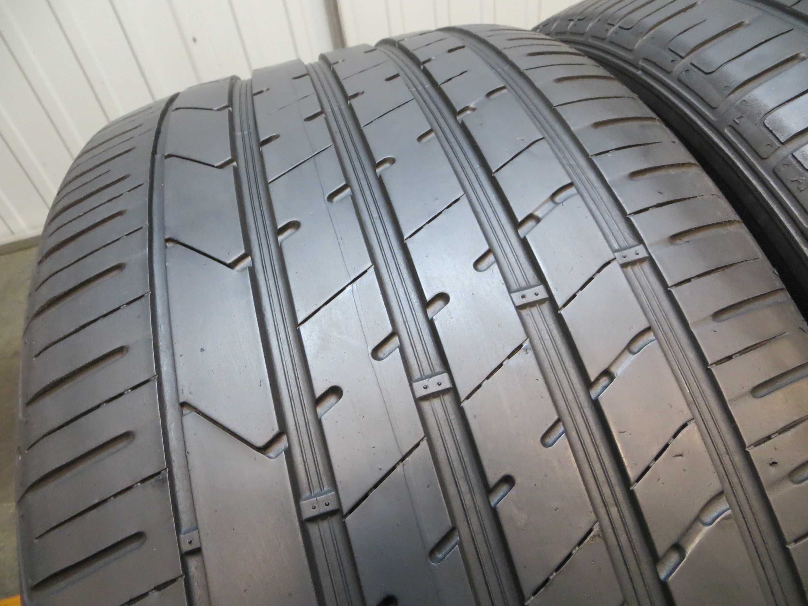 Opony letnie Hankook 285/35/22 cena za 2 szt.