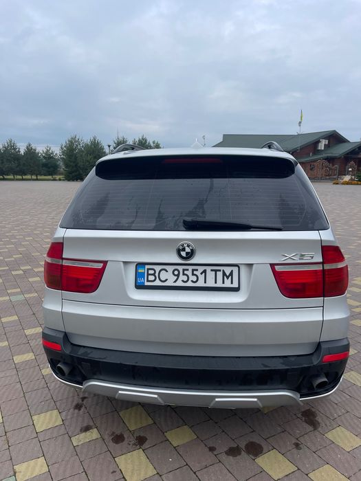 Продам BMW X5  Надійний дизель, повний привід