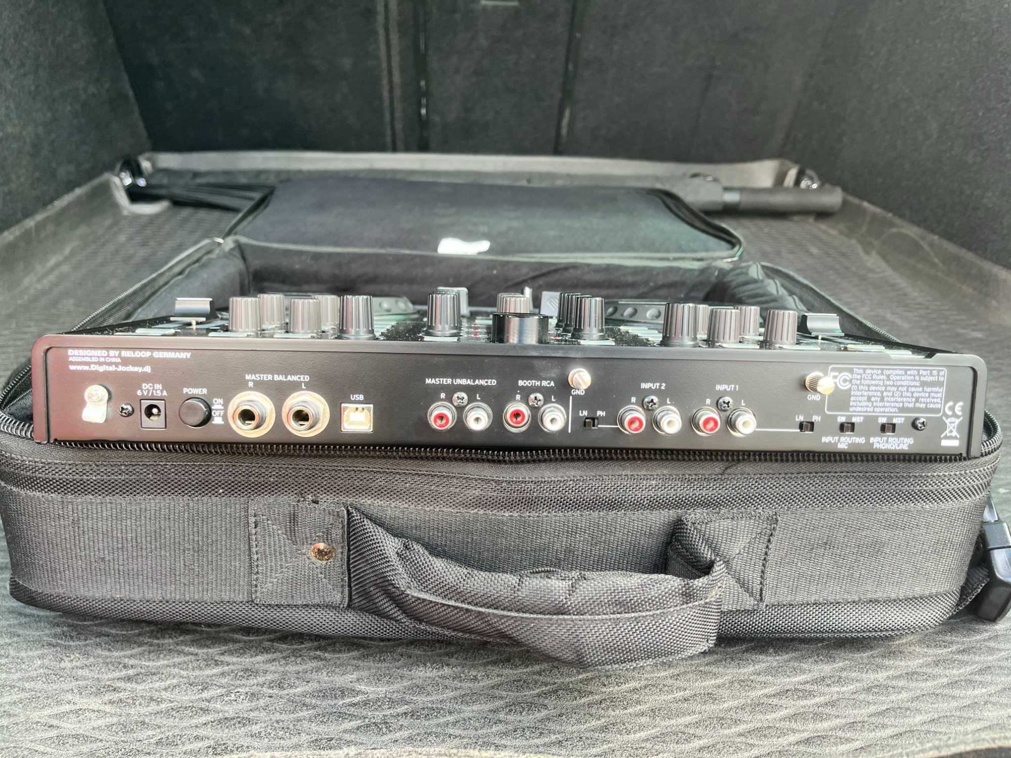 Reloop Digital Jockey 2 Master Edition - kontroler