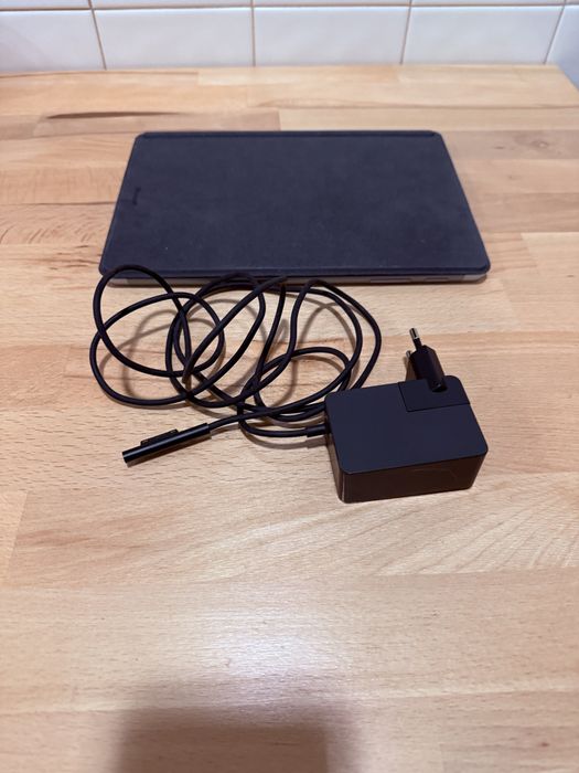 Quer um desconto? Então peça. Surface Go 128GB de SSD e 8 GB de RAM