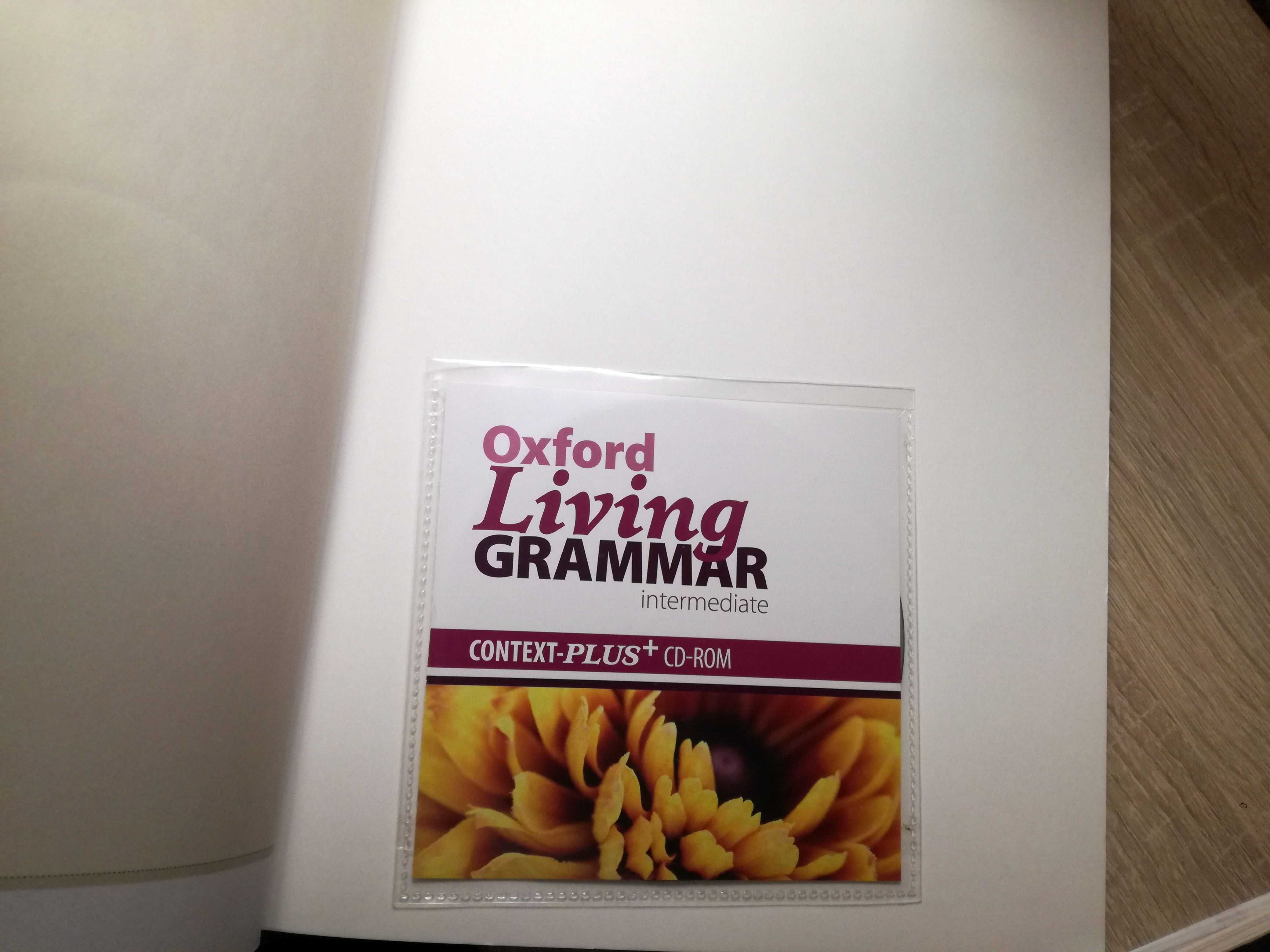 Oxford Living Grammar Intermediate
Student's Book with CD-ROM