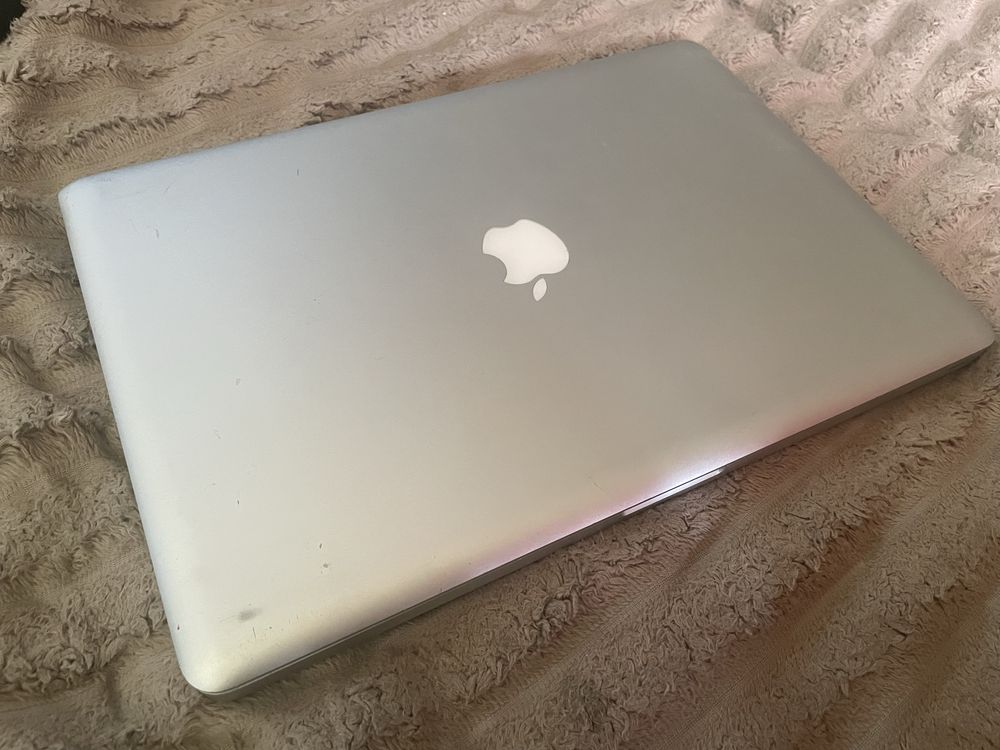 MacBook pro A-1286 2009 1-TB