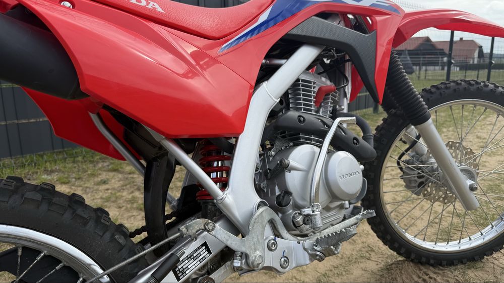 Honda CRF125F Big Wheel 2021 – Stan jak nowy, tylko 15 motogodzin
