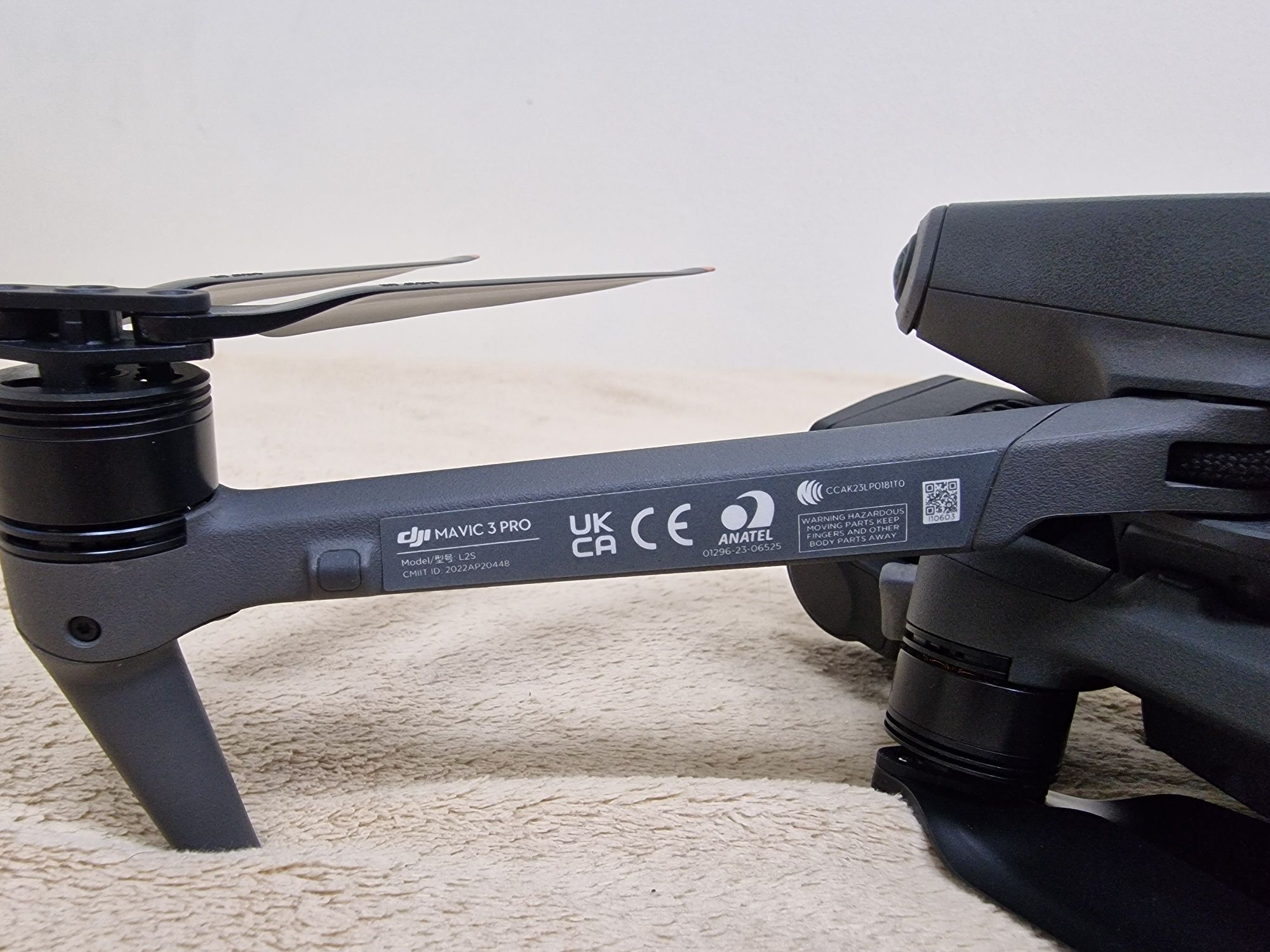 Dron Mavic 3 pro
