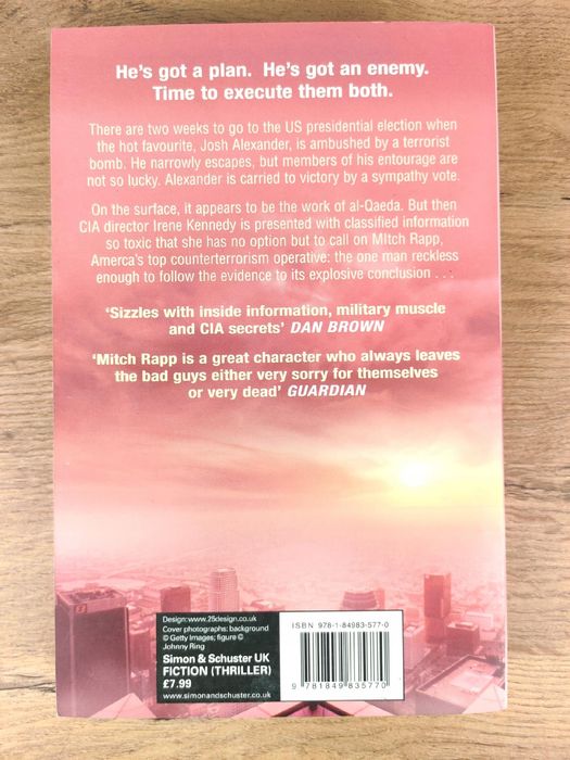 Act of Treason / Vince Flynn