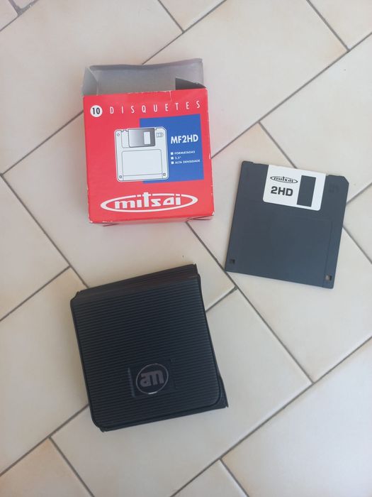 7 Disquetes 2HD Mitsai + capa