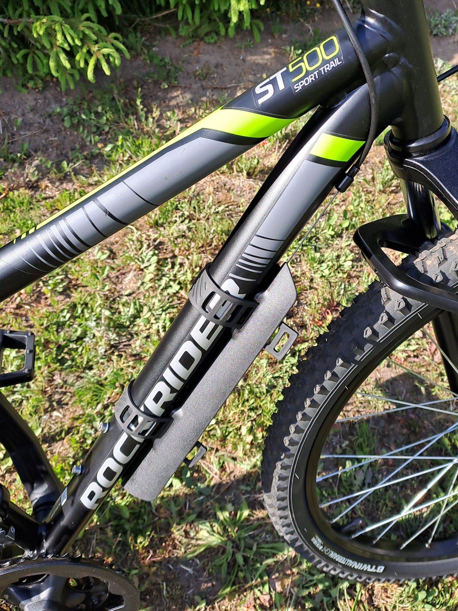 Młodzieżowy rower górski ROCKRIDER, B-twim. Idealny na prezent komunii