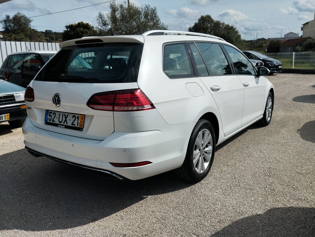 VW Golf variant 1.6 TDI Branco Pérola